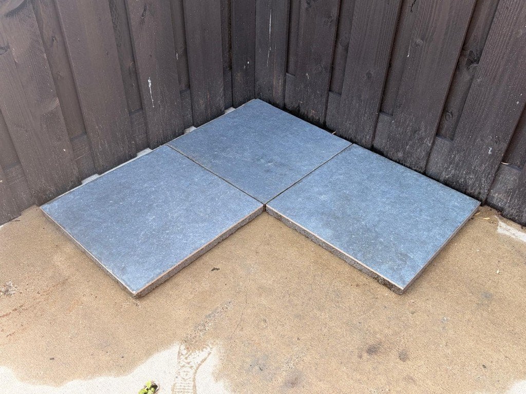 NIEUWE KERMISCHE TEGELS!! BLUESTONE NERO 60x60x4 9M2, Ophalen, Nieuw, 5 tot 10 m², Beton