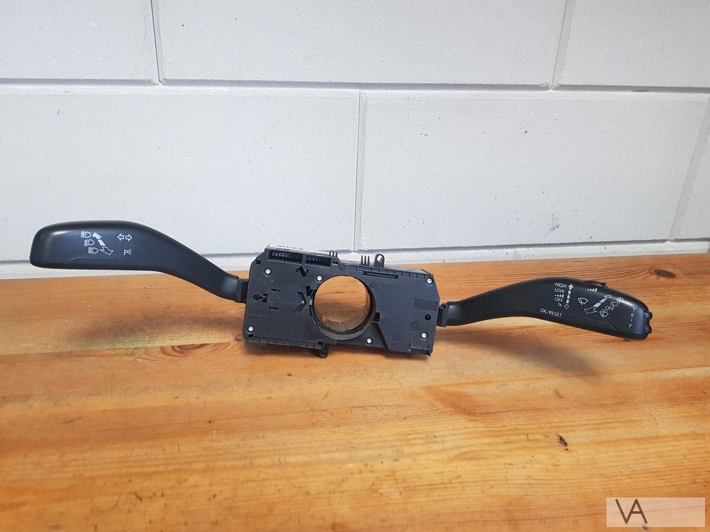 VW Polo 6R en Skoda Fabia kolomschakelaar 2008 - 2013  €20, Gebruikt, -, Volkswagen, -