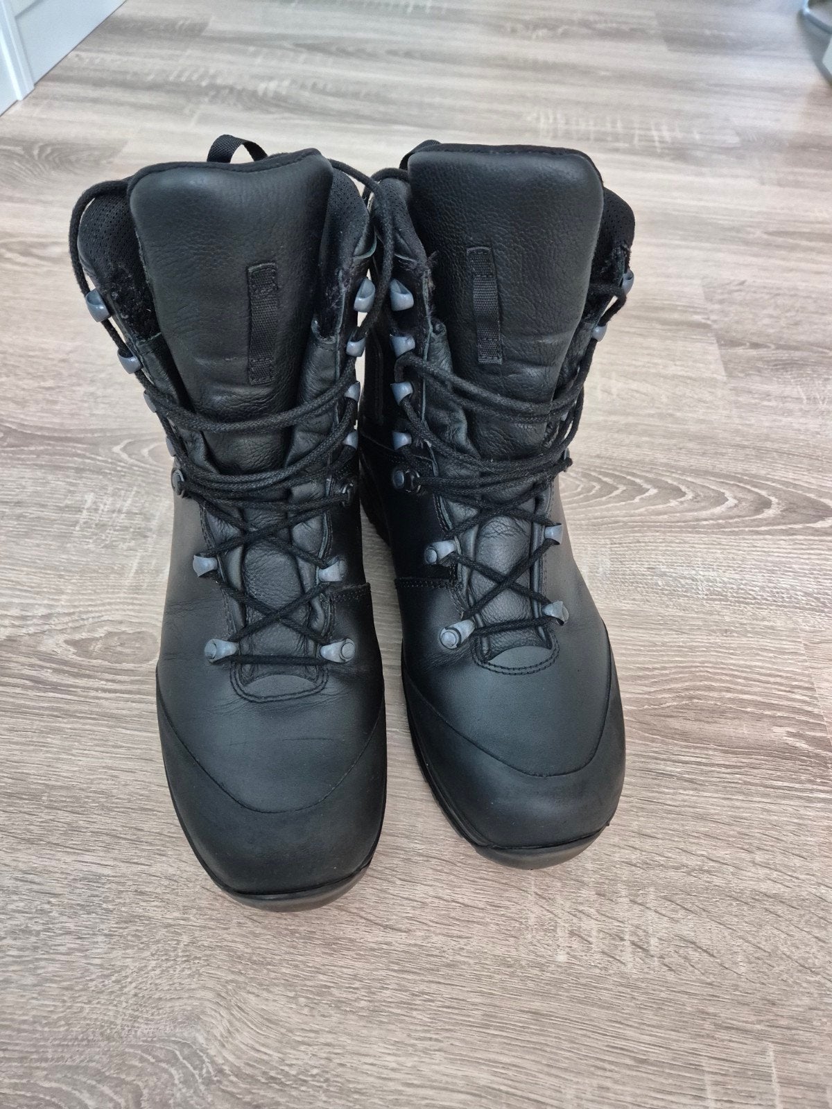 Haix Mondo werkschoenen/boots maat 43.5, Ophalen of Verzenden, Zo goed als nieuw, Werkschoenen, Zwart