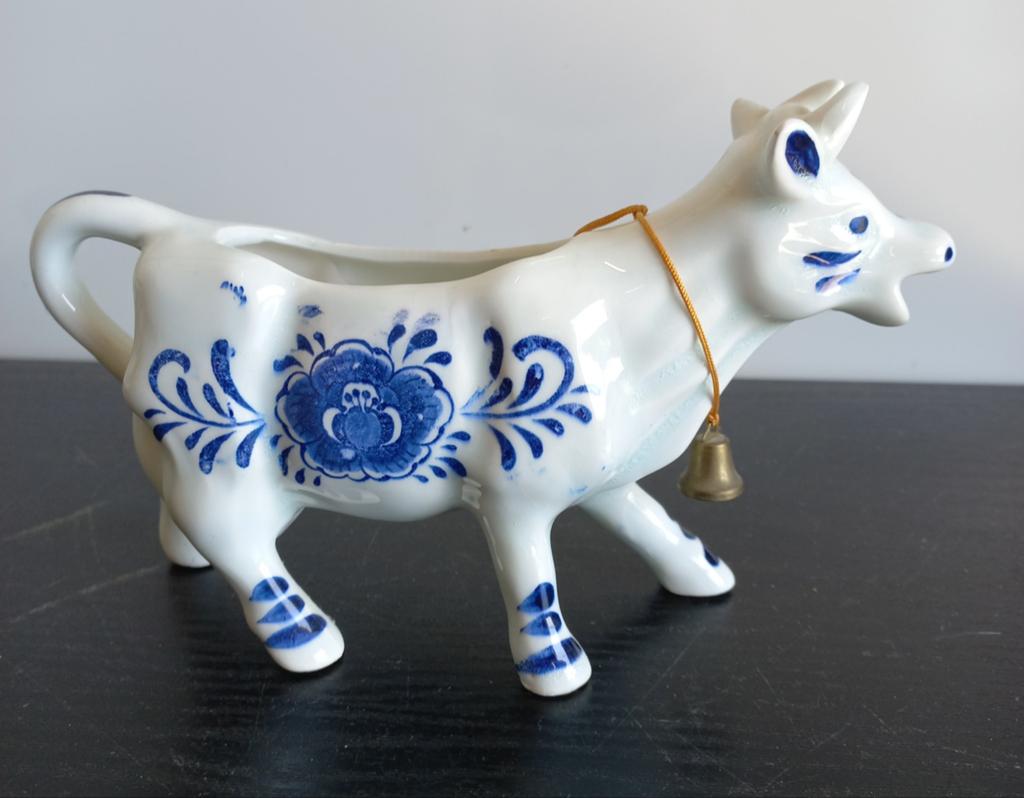Delfts Blauw melkkannetje in de vorm van een koe, Ophalen of Verzenden