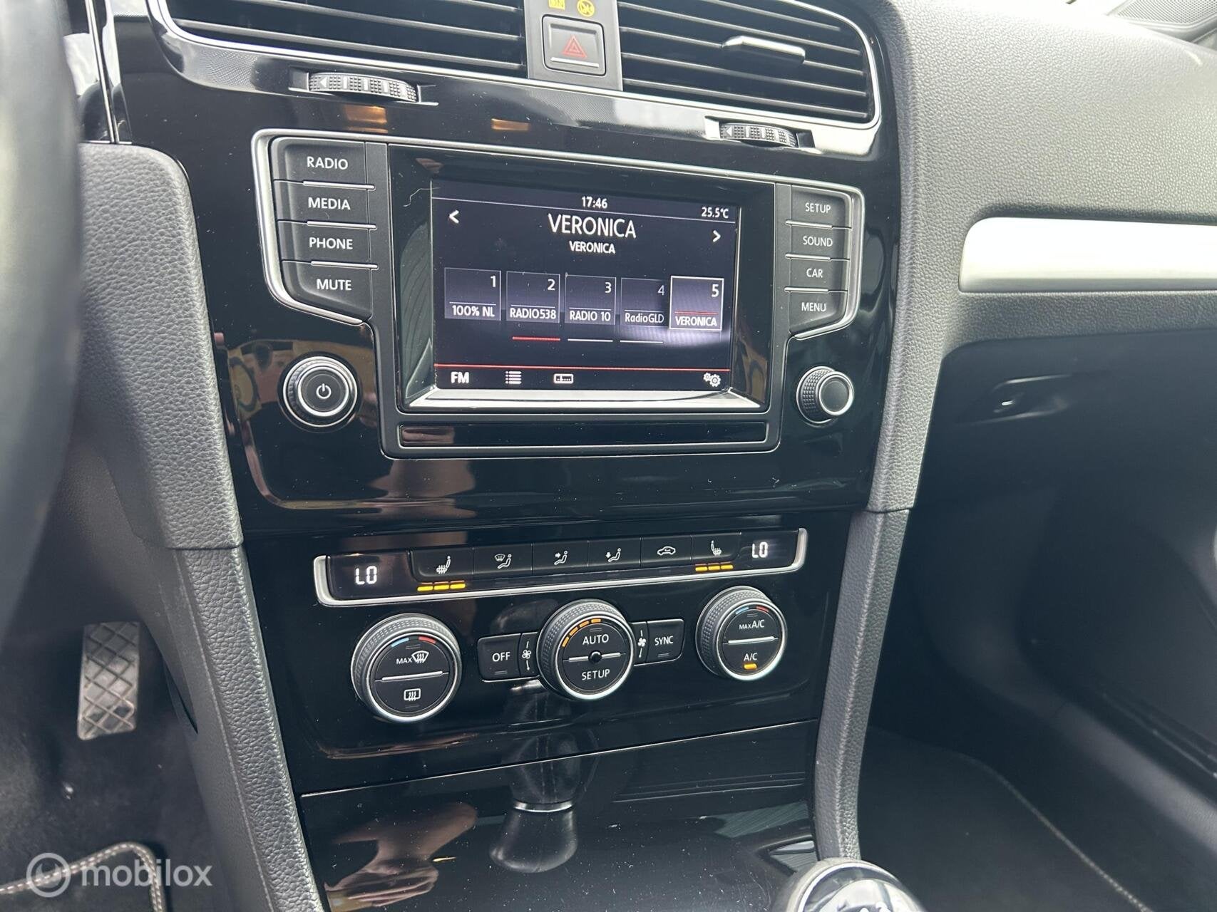 Foto 14 van Volkswagen Golf 1.4 TSI CUP Edition