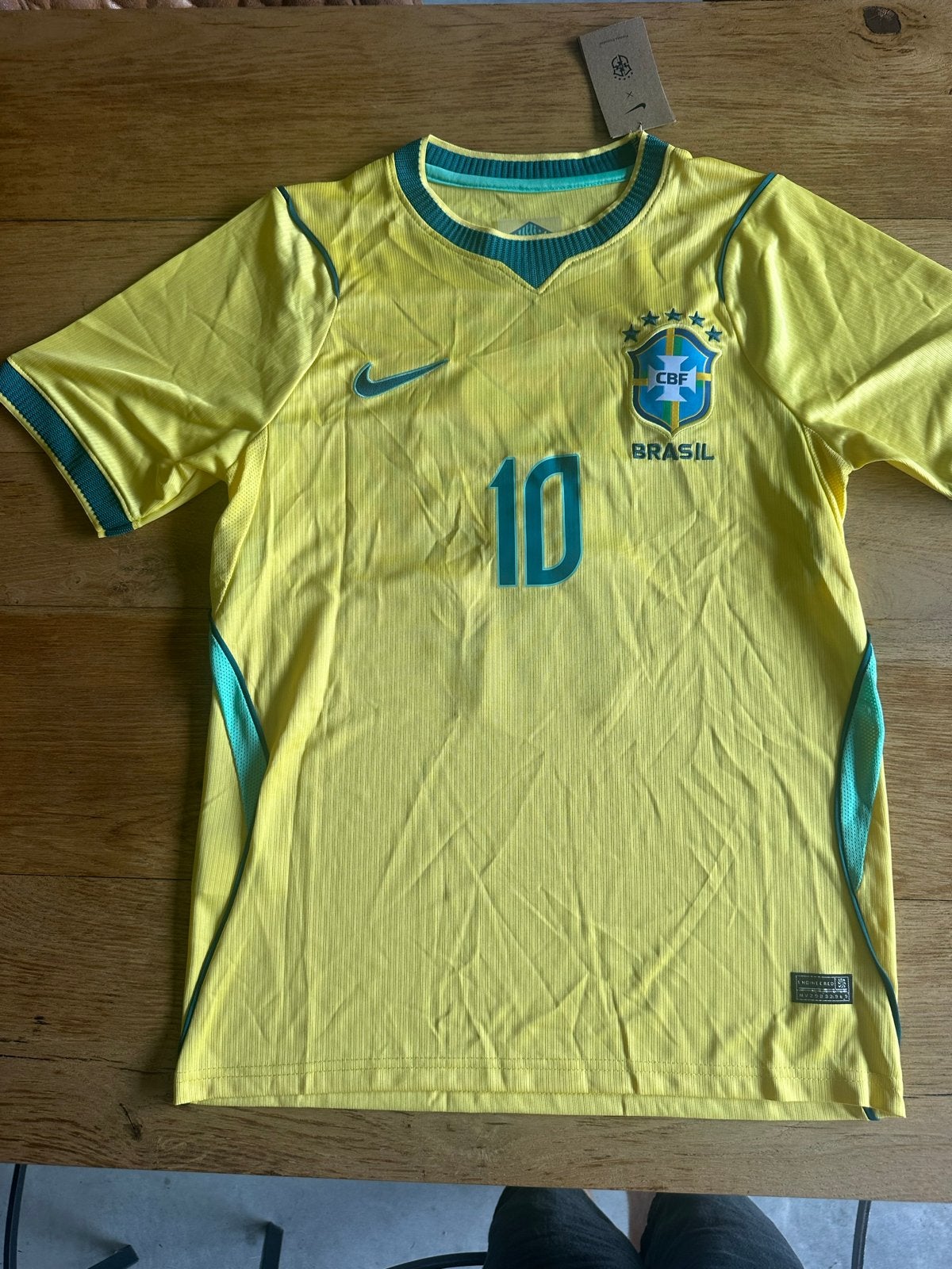 Brazilië 2026 Thuis Shirt Neymar #10 - Zo goed als nieuw, Maat M, Verzenden, Zo goed als nieuw, Shirt