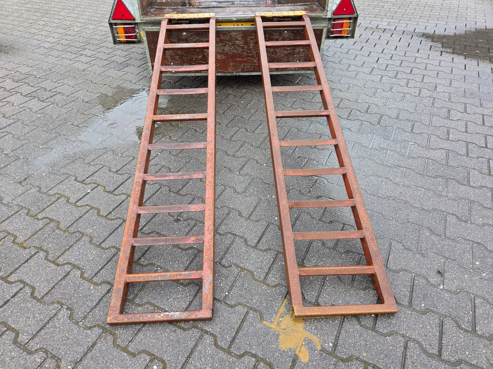 Stalen Oprijplaten 205cm 36cm tot 3 ton, Ophalen, Hydraulisch, Garagekrik