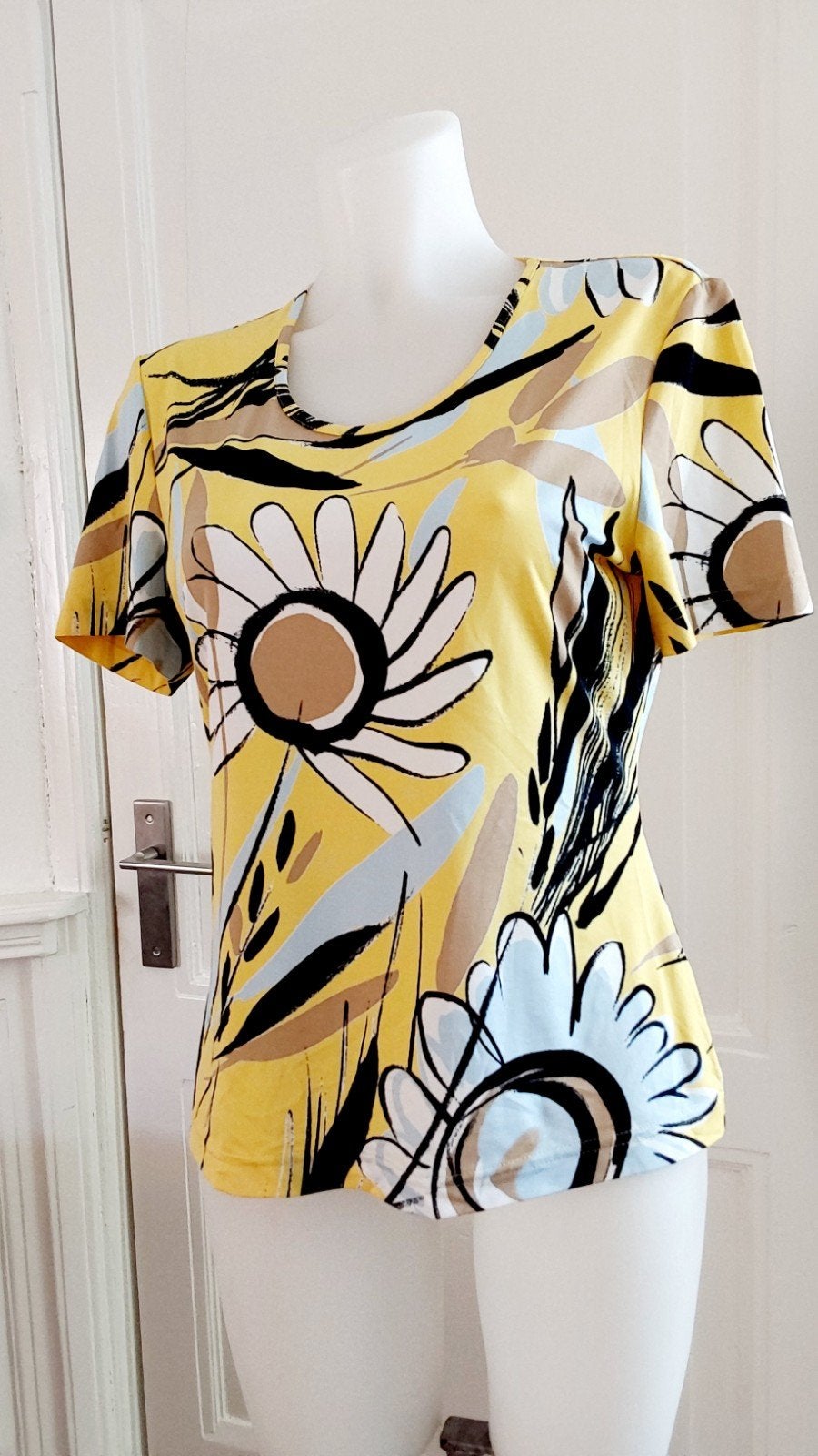 Leuke taifun top maat 40, Maat 38/40 (M), ., Ophalen of Verzenden, Korte mouw