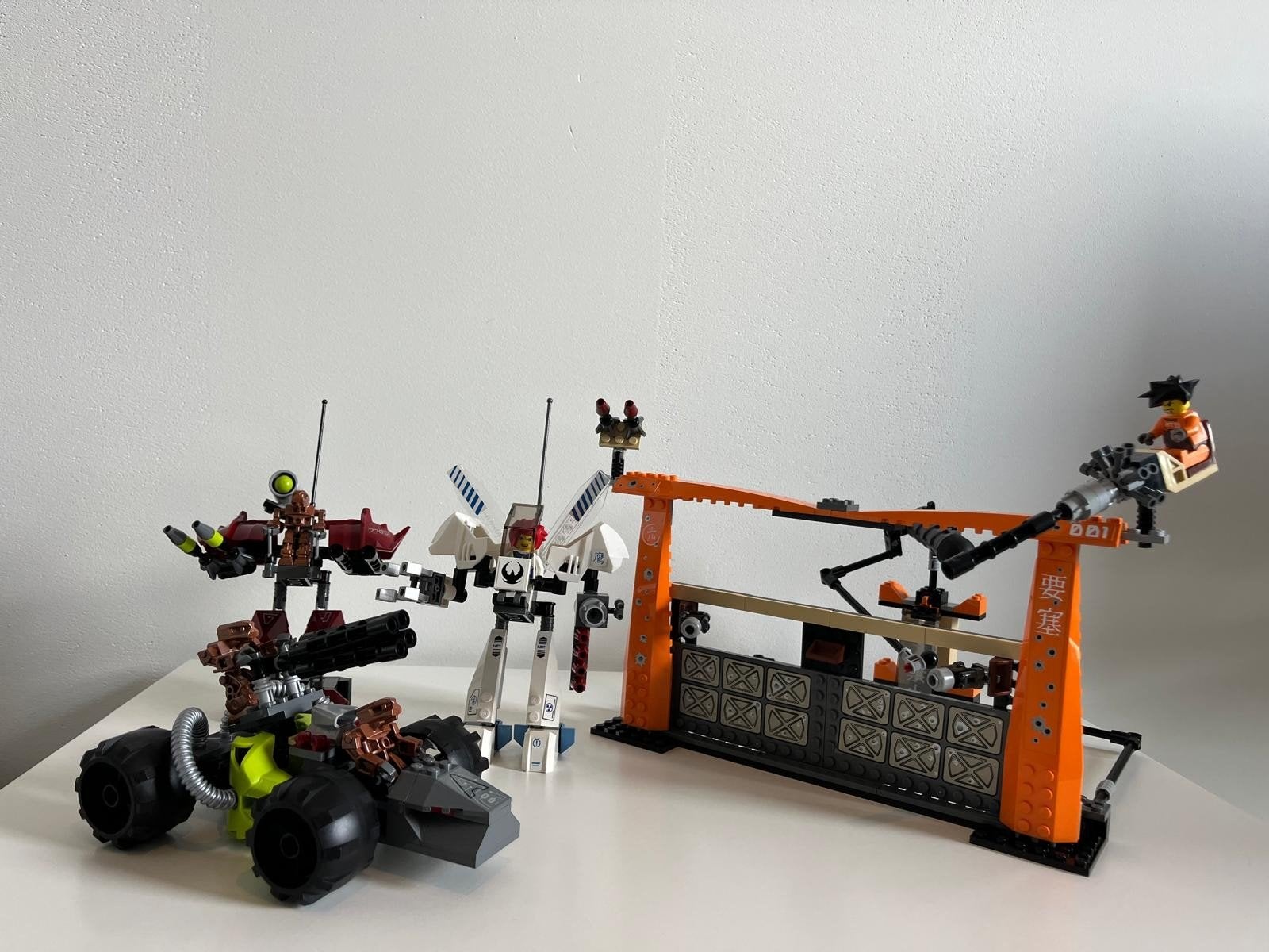LEGO Exo-Force 7705: Gate Defender met extra's, Overige thema's, Lego, Ophalen of Verzenden, Zo goed als nieuw