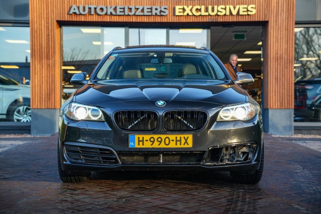 BMW 5-serie Touring 530d High Executive Dakrail 20"L.M. Pano, Auto's, Automaat, Achterwielaandrijving, 2993 cc, 1795 kg