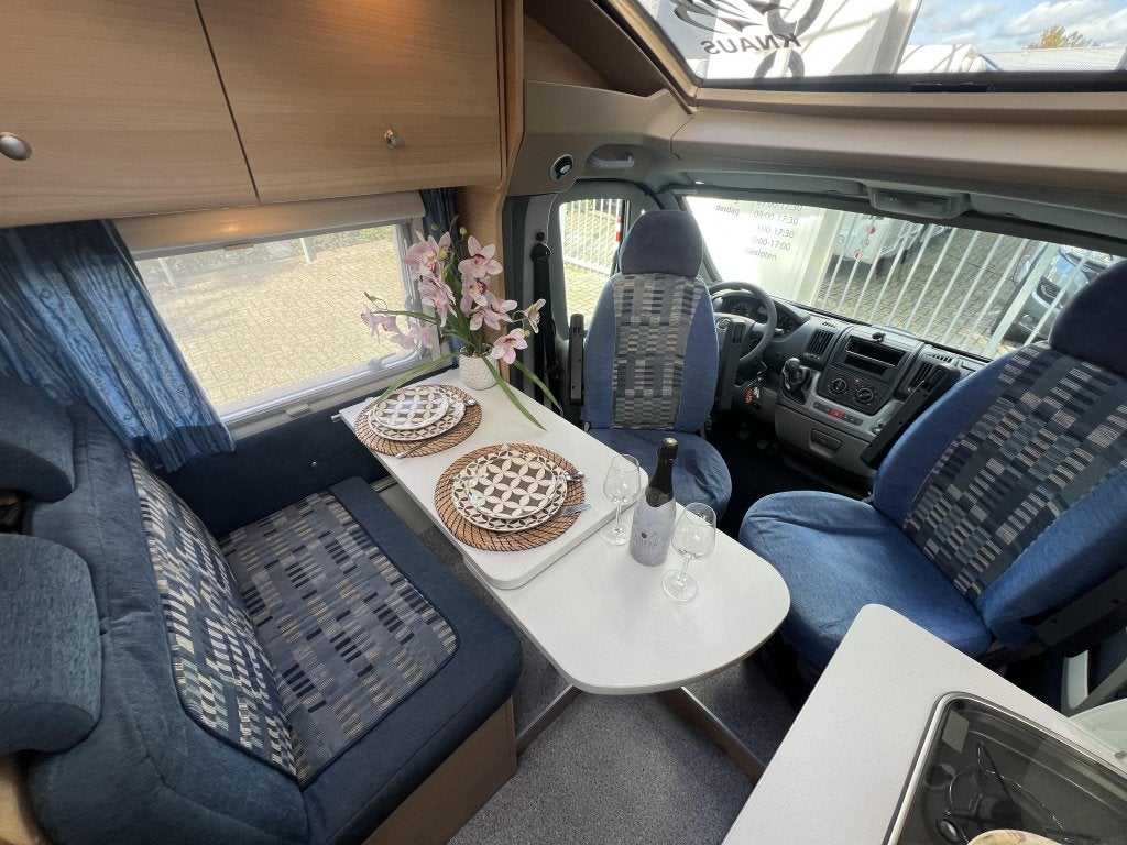 Knaus Van TI 600 ENKELE BEDDEN AIRCO + DAKAIRCO ZONNEPANEEL, Standaard zit, Koelkast, Ringverwarming, Fiat
