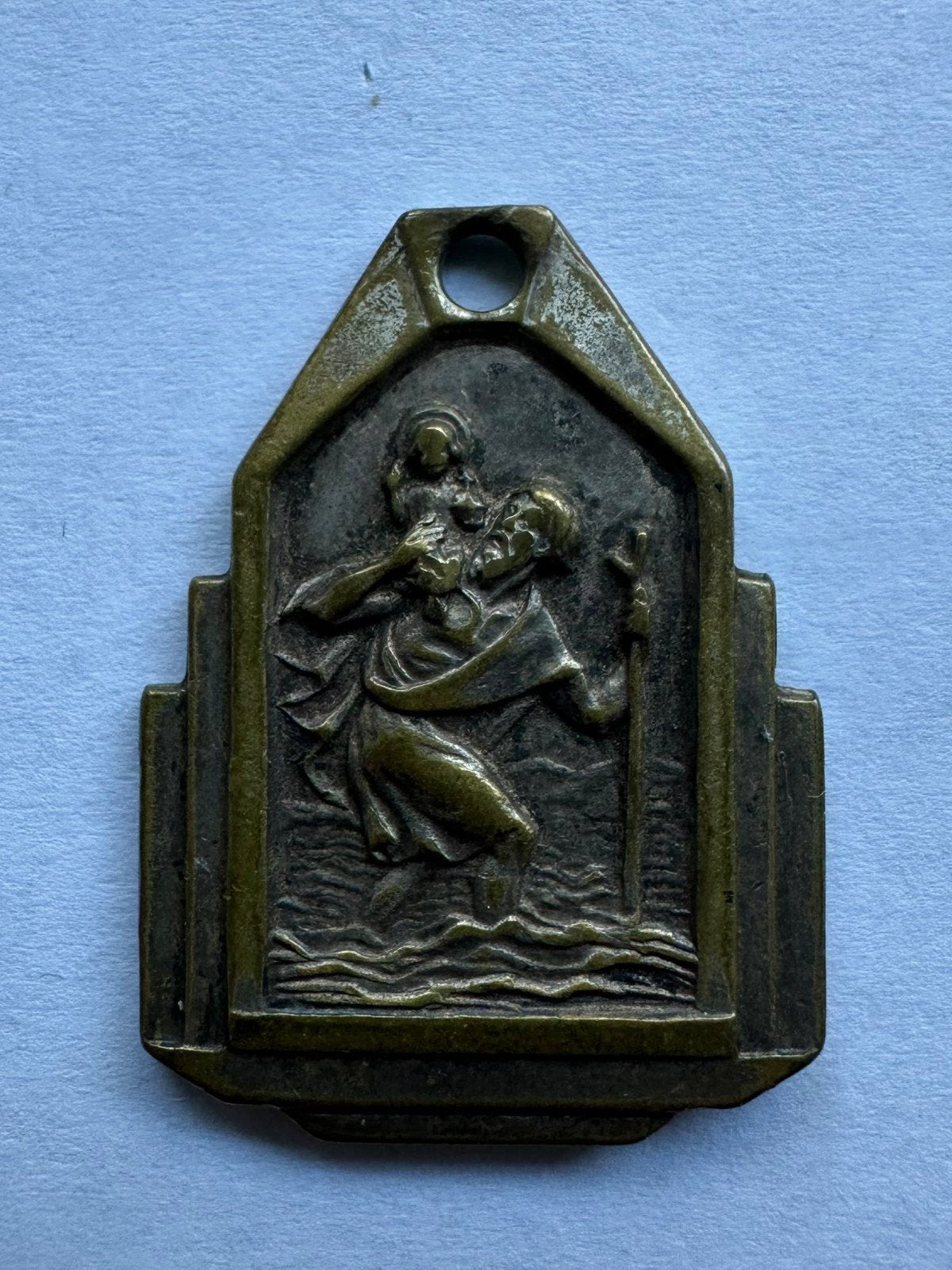Art Deco Sint-Christoffelmedaille, Ophalen of Verzenden, Gebruikt, Sieraad, Christendom | Katholiek