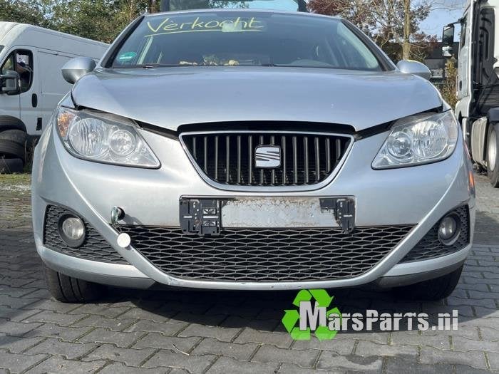 Voorbumper van een Seat Ibiza, Gebruikt, -, -, Ophalen of Verzenden