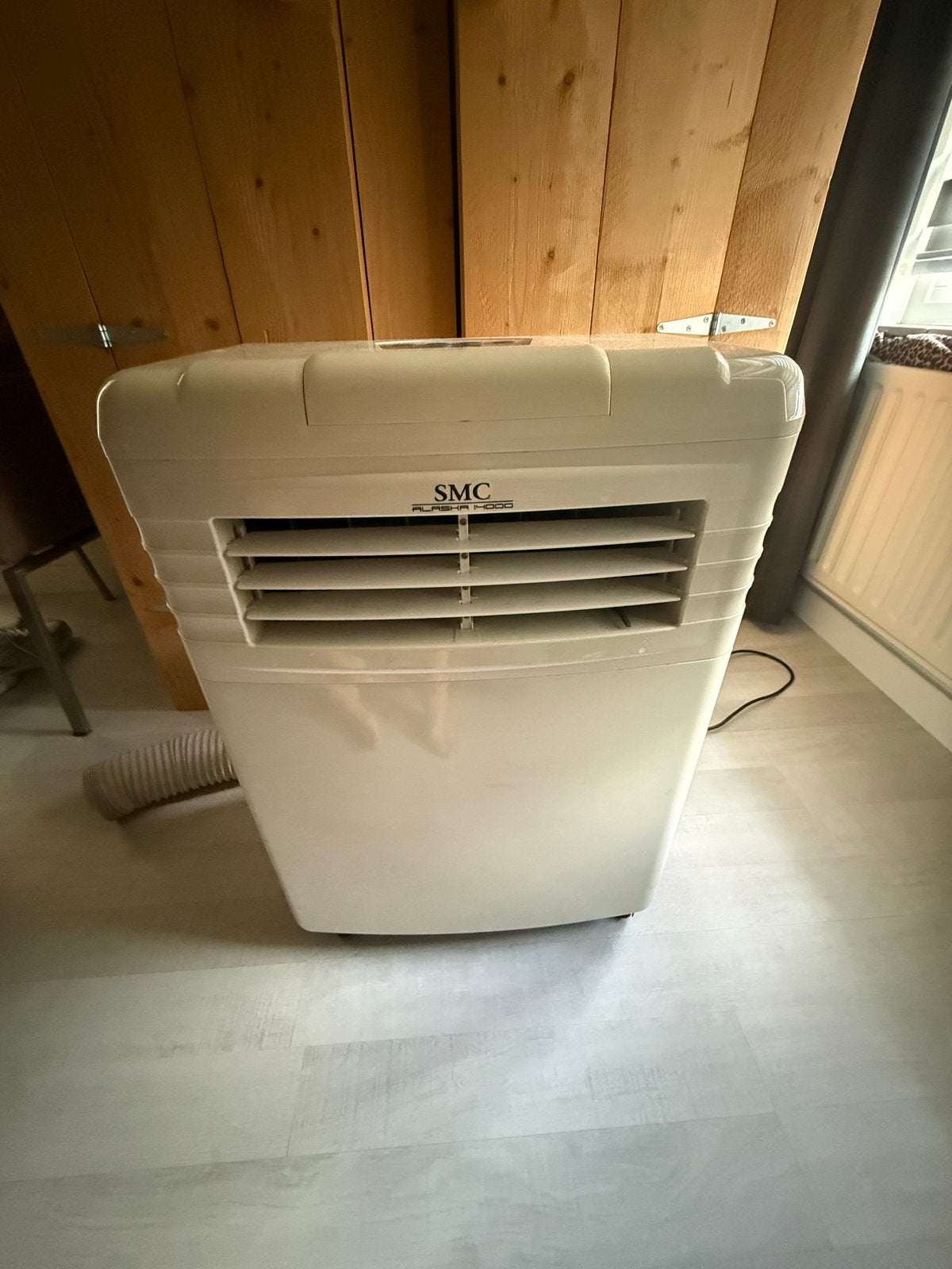 Mobiele airco SMC Alaska 14000 - Koelt uitstekend!, Witgoed en Apparatuur, Ophalen, Gebruikt, Koelen en Ontvochtigen, Mobiele airco