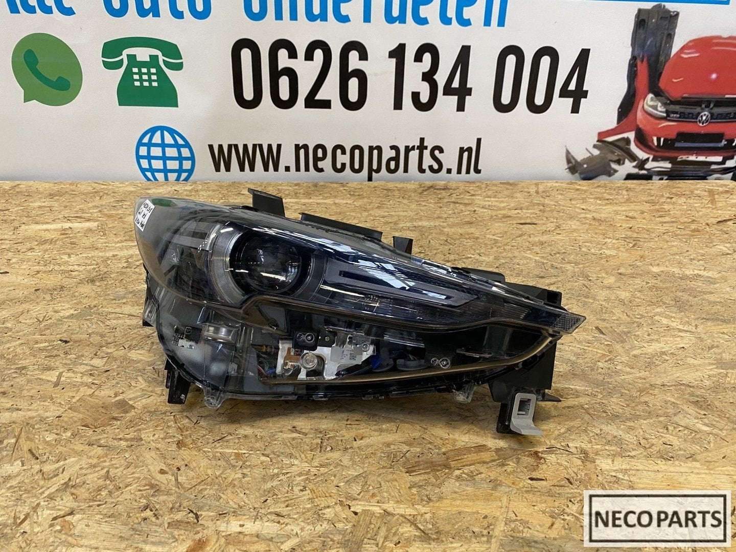 Foto 2 van Mazda CX5 CX-5 vol led koplamp rechts KB8N51030