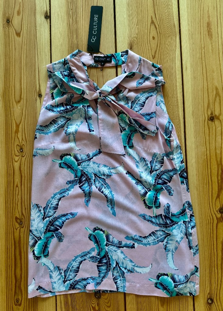 Blouse CC Culture - Roze Palm Strik - Maat 36 / 38 (Small), Kleding | Dames, Nieuw, Ophalen of Verzenden, Korte mouw, Roze