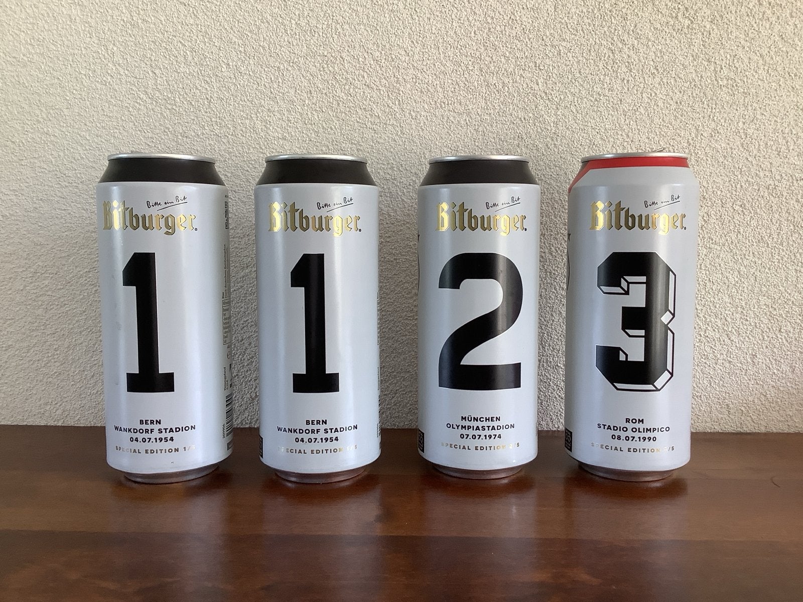Bitburger Special Edition blikjes - WK voetbal, Ophalen of Verzenden, Zo goed als nieuw, Flesje(s), Overige merken