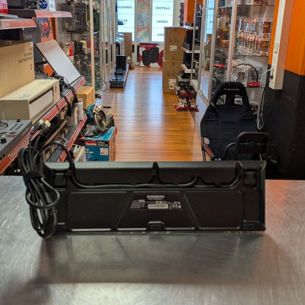 SteelSeries Apex 7 Red Gaming Toetsenbord QWERTY in doos, Steelseries, Zo goed als nieuw, Support@steelseries.com, 1150 18th St NW, Suite 106
Auburn, WA 98001
USA