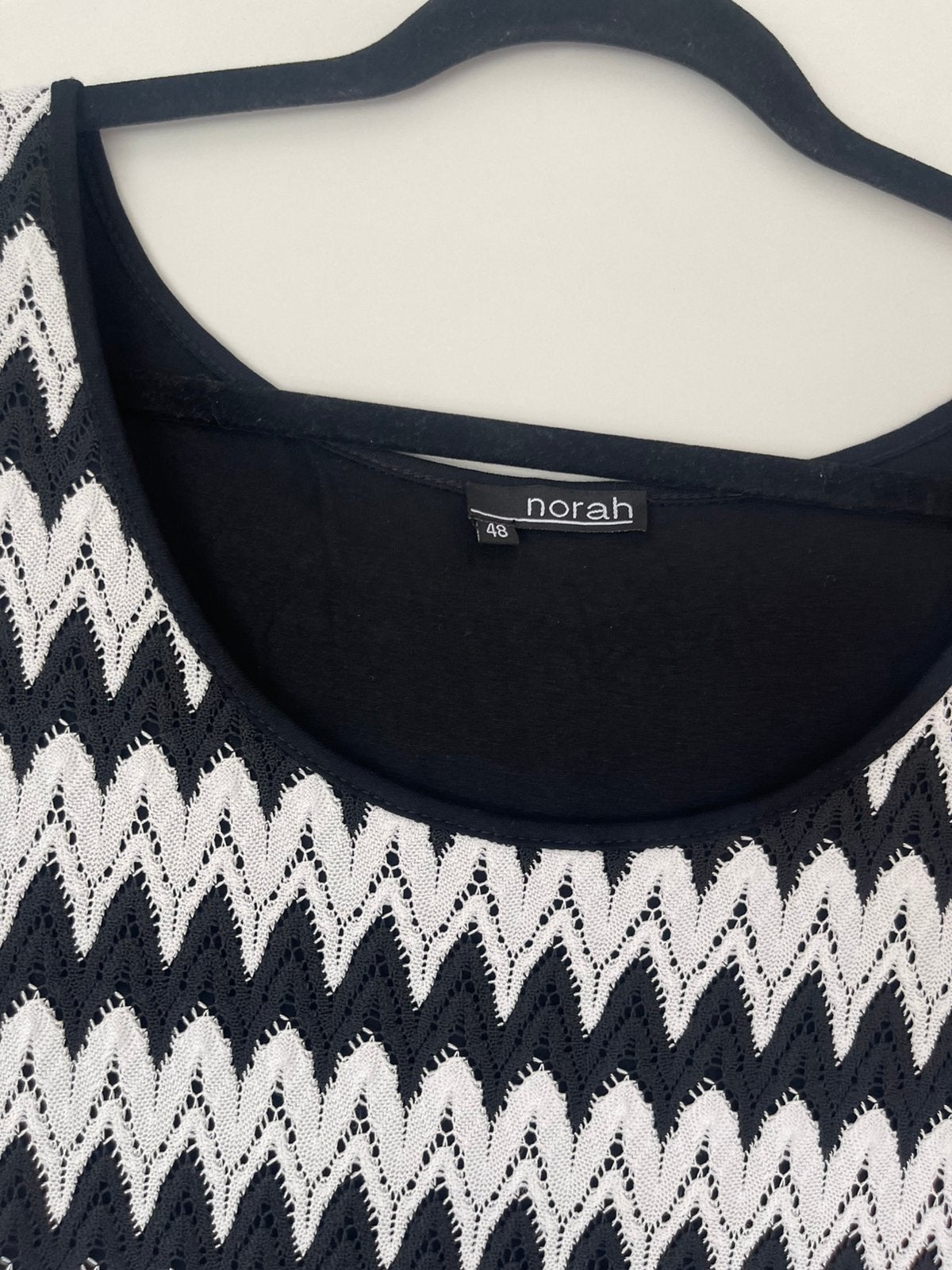 Norah stretch jurk maat 46, Ophalen of Verzenden, Zo goed als nieuw, Zwart, Jurk