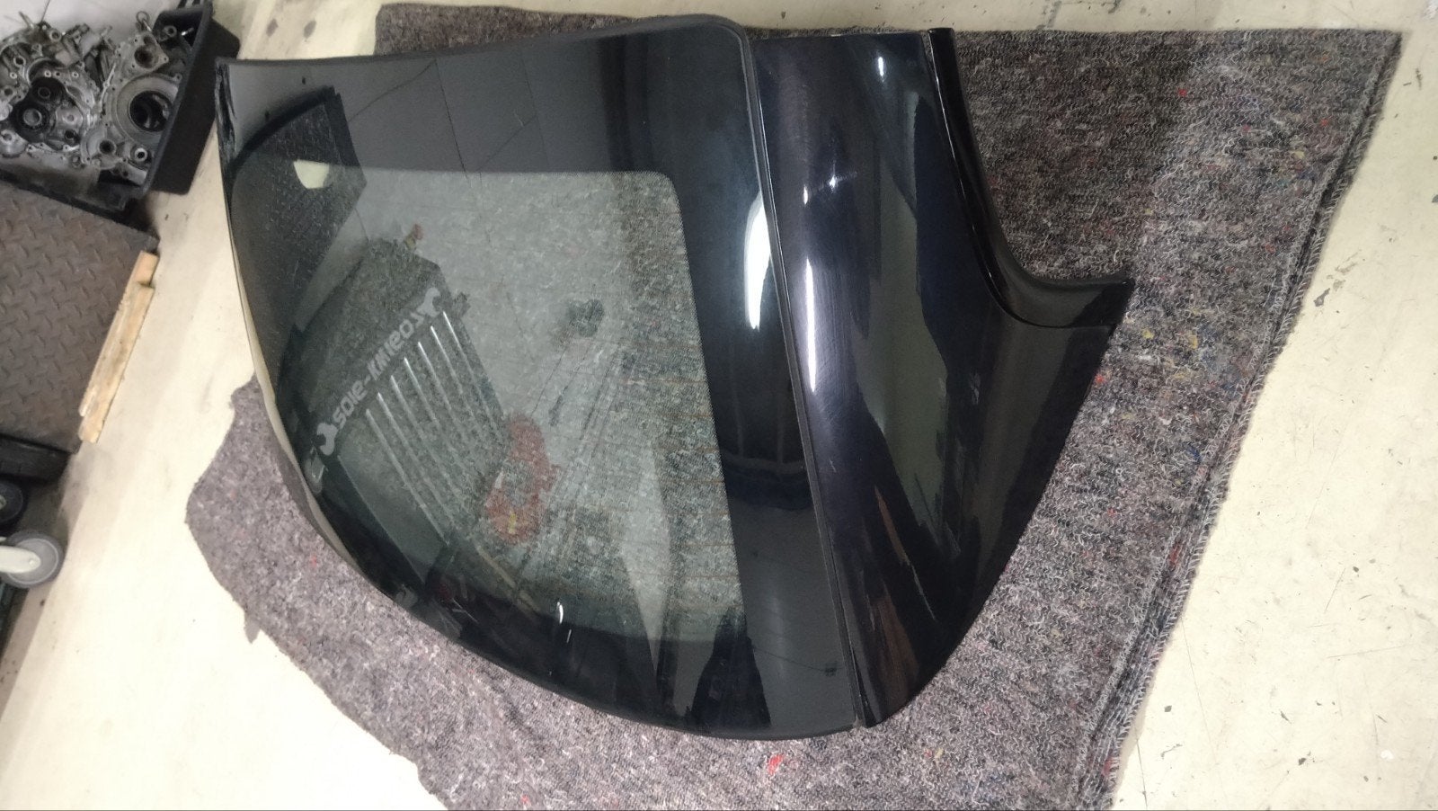 BMW M4 4-serie F83 F33 cabrio dak achter raam ruit, Ophalen, Gebruikt, BMW