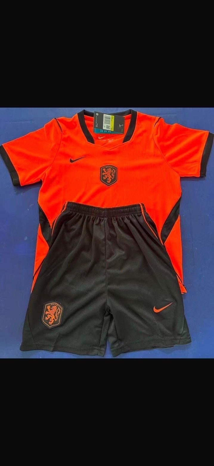 WK Kleding Restpartij - Oranje Voetbaltenue voor een Koopje!, Nieuw, Ophalen of Verzenden, Voetbal, Overige maten