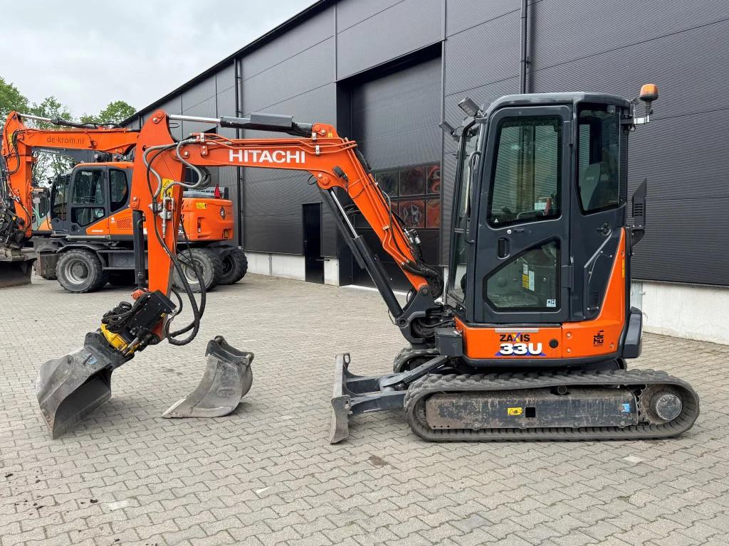 Hitachi ZX33U Engcon S40 SUPER NICE (bj 2021), Graafmachine