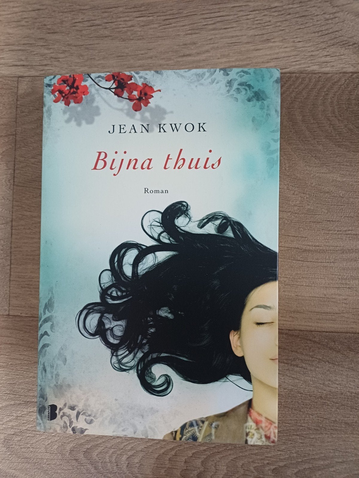 Bijna thuis - Jean Kwok (Roman), Ophalen of Verzenden, Gelezen, Jean Kwok, Wereld overig
