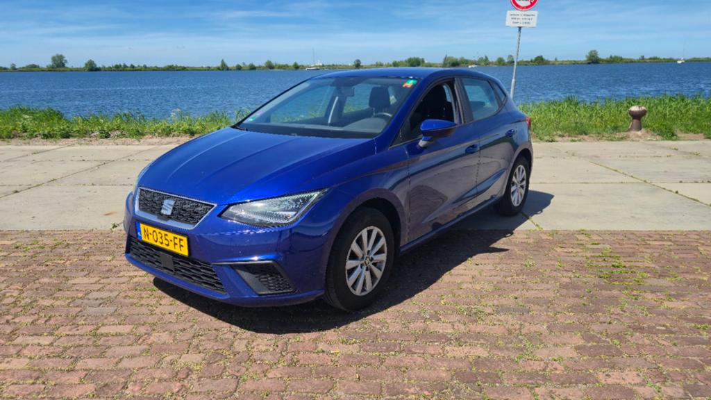 Seat Ibiza 1.0 Ecotsi 115pk 2017 Blauw modeljaar 2018, Stof, 40 €/maand, Euro 6, Blauw