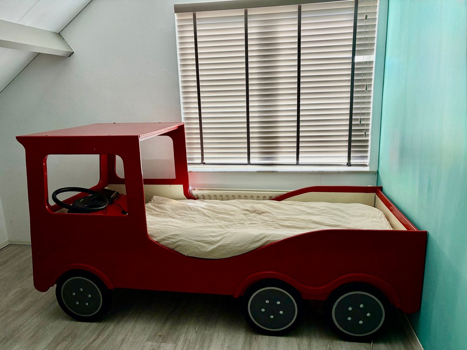 Brandweerbed met stuur en marifoon - 240x95cm, Kinderen en Baby's, Kinderkamer | Bedden, Ophalen of Verzenden, Gebruikt, 180 cm of meer