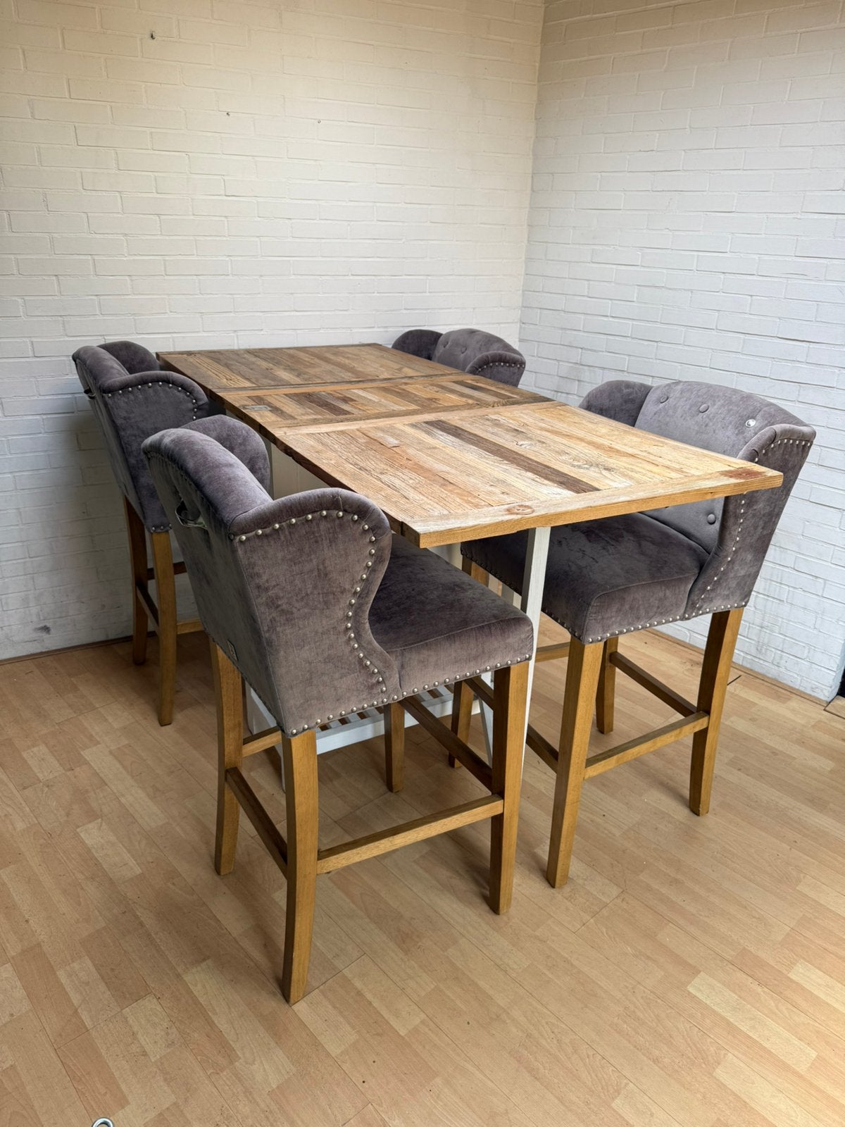 Rivièra Maison Wooster Street Bartafel en Velvet stoelen, Ophalen, Zo goed als nieuw