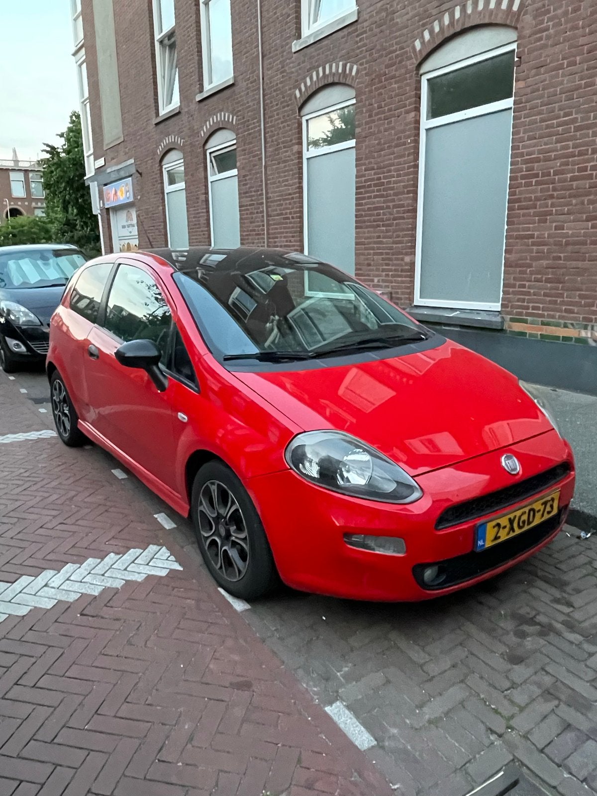 Fiat Punto 0.9 Twinair 74KW 3DR 2014 Rood, Voorwielaandrijving, 40 €/maand, 100 pk, Origineel Nederlands