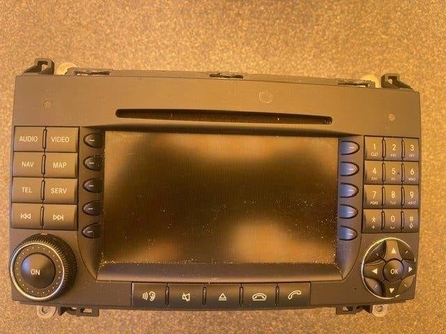 Mercedes A/B  radio, CD en navigatie, Ophalen, Gebruikt, Mercedes-Benz