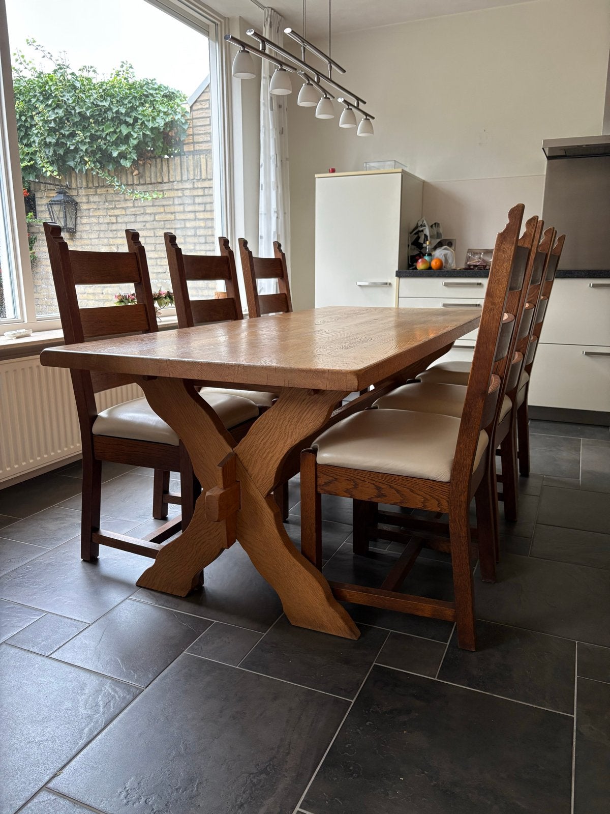 Massief eiken eettafel Meubelfabriek Oisterwijk, 6 personen, Gebruikt, Eikenhout, Vijf personen of meer, 150 tot 200 cm
