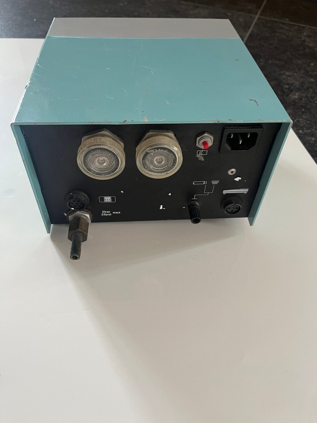 Vacuumstation Weller AC701S, Ophalen of Verzenden, Gebruikt, Minder dan 150 ampère, Overige typen