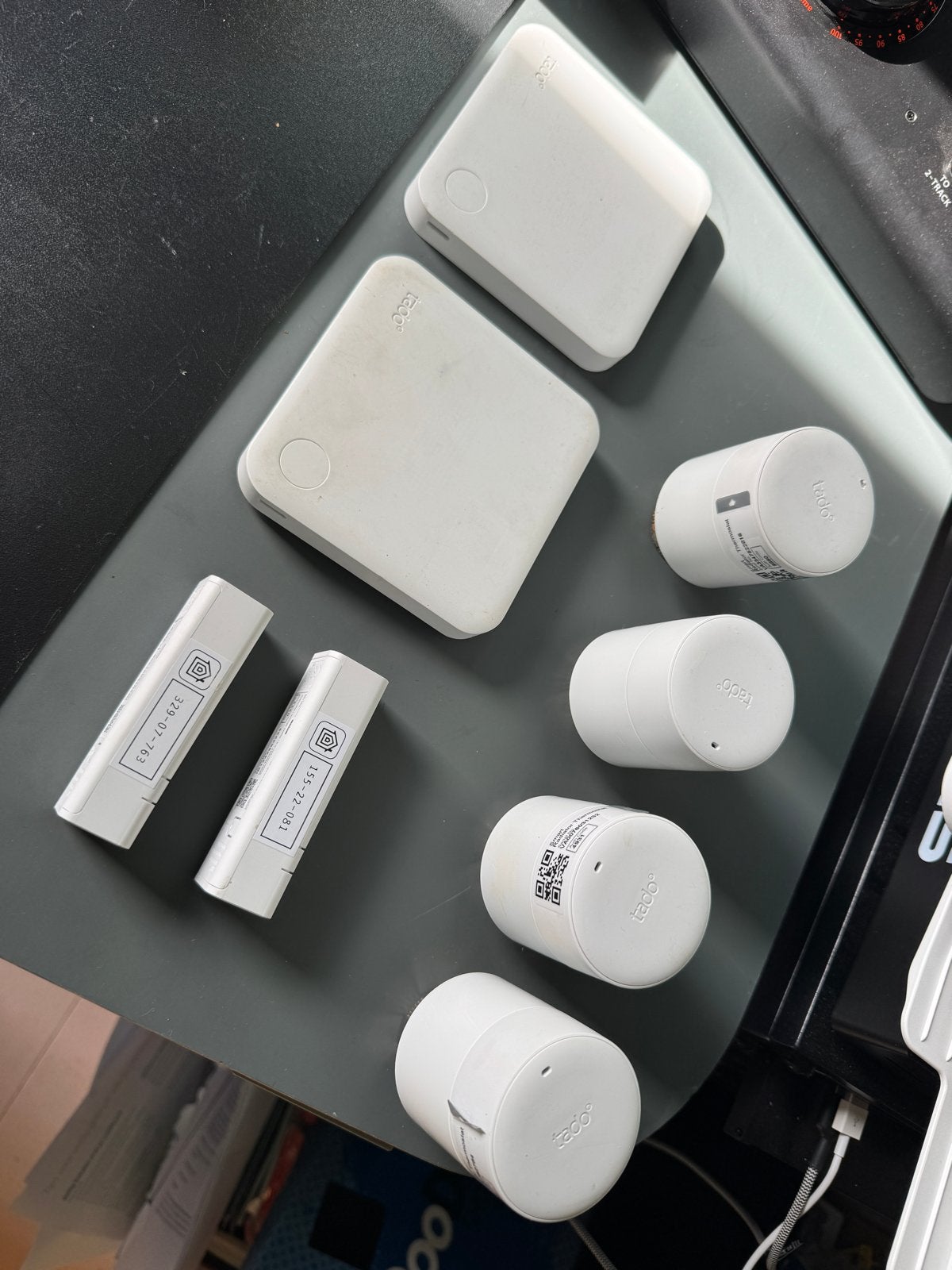 Tado 4x Slimme Radiator Knop set compleet, Thermostaat, Gebruikt, Minder dan 30 cm, Verzenden