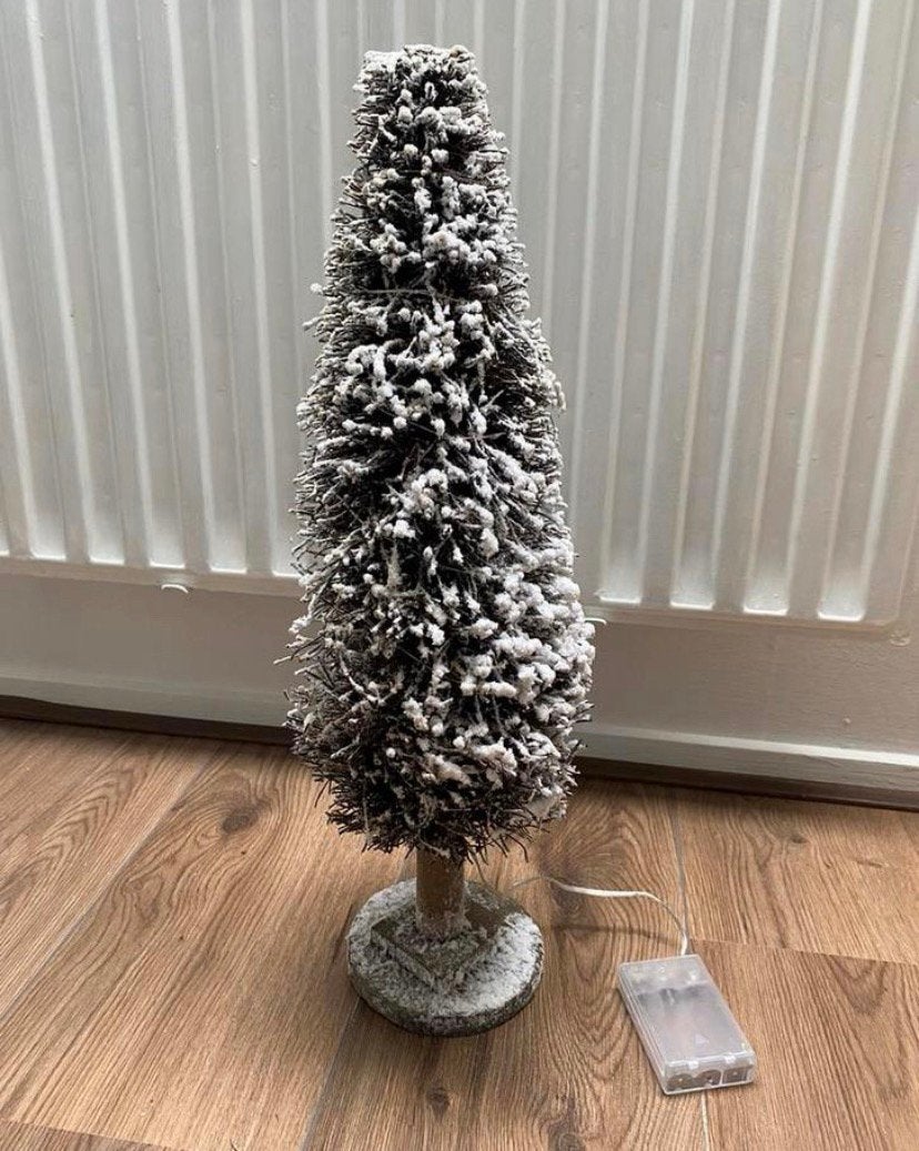 Sneeuw kerstboom met lampjes 50 cm hoog, Diversen, Ophalen of Verzenden, Nieuw