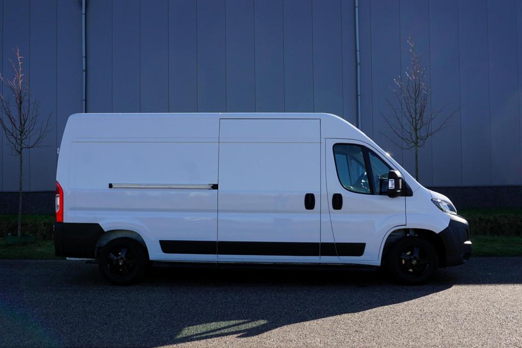 Peugeot Boxer 2.2 BlueHDi 140 S&S L3H2 3.5t in Topstaat |BPM, Voorwielaandrijving, Stof, Gebruikt, 4 cilinders