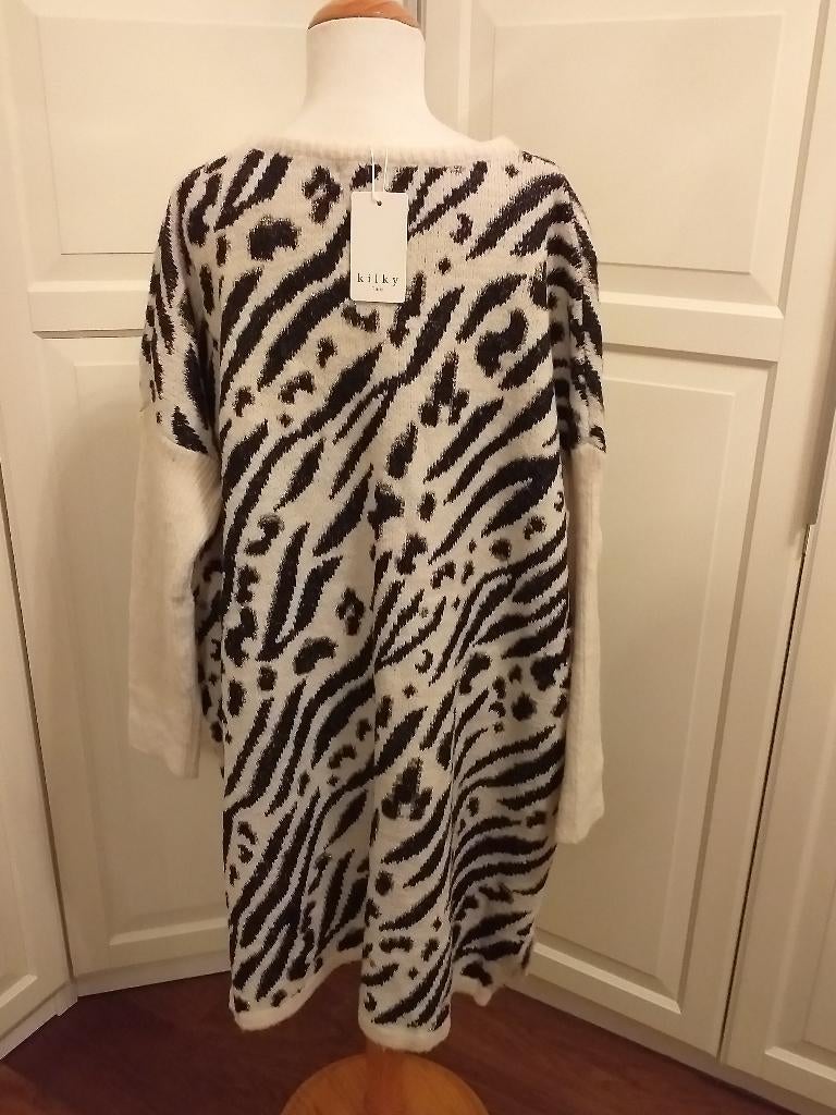 Zachte Lange Trui M L XL Zwart Ecru Nieuw ( Jool ), Kleding | Dames, Truien en Vesten, Verzenden, Nieuw, Maat 38/40 (M), Zwart