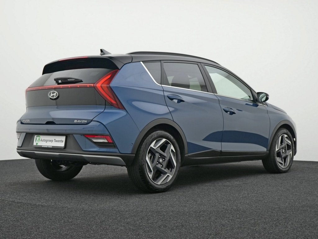 Hyundai Bayon 1.0 T-GDI Premium | Twotone | Private Lease 47, Auto's, Dealer onderhouden, Gebruikt, 1095 kg, Blauw