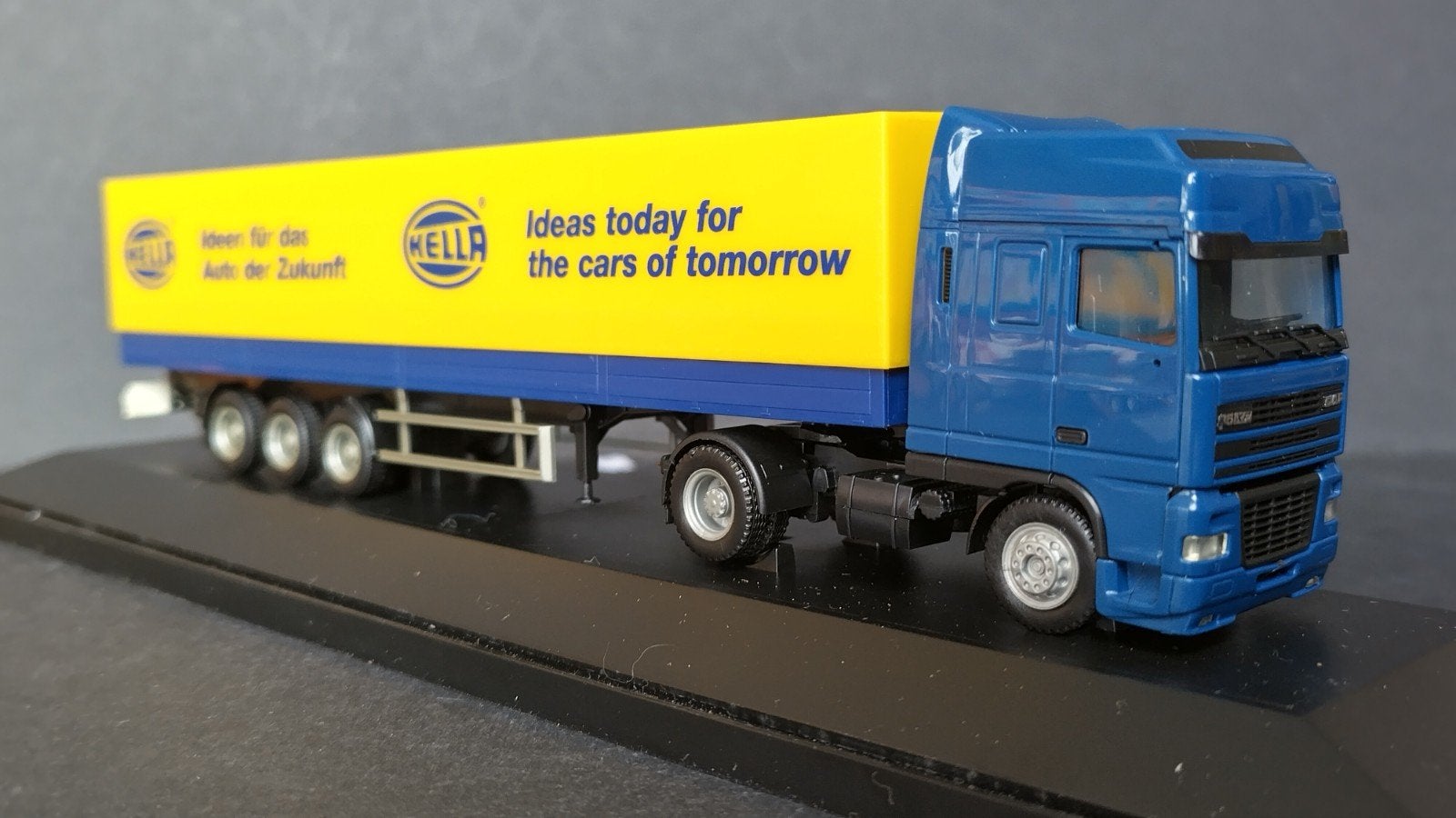 Daf XF Hella 1;87 Herpa Pvc Pol, Hobby en Vrije tijd, Verzenden, ., Zo goed als nieuw, Herpa