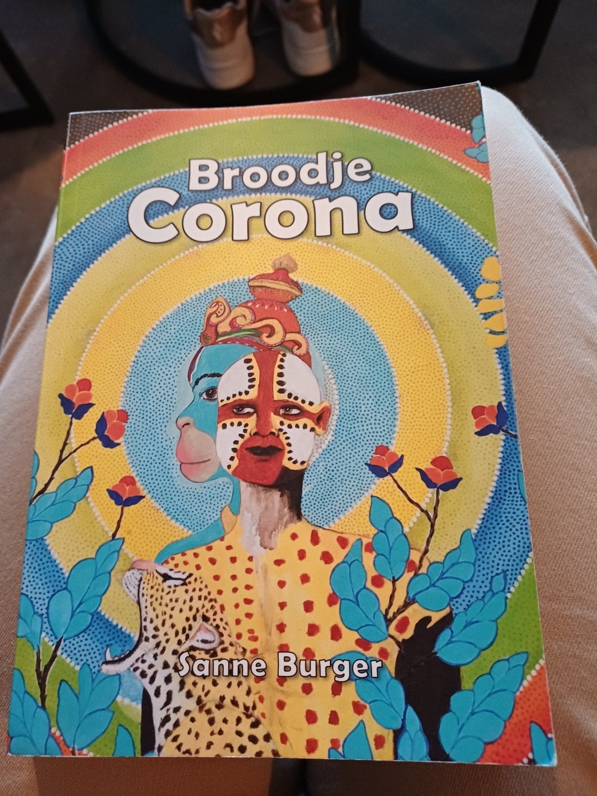 Sanne Burger - Broodje Corona, Ophalen of Verzenden, Zo goed als nieuw, Sanne Burger