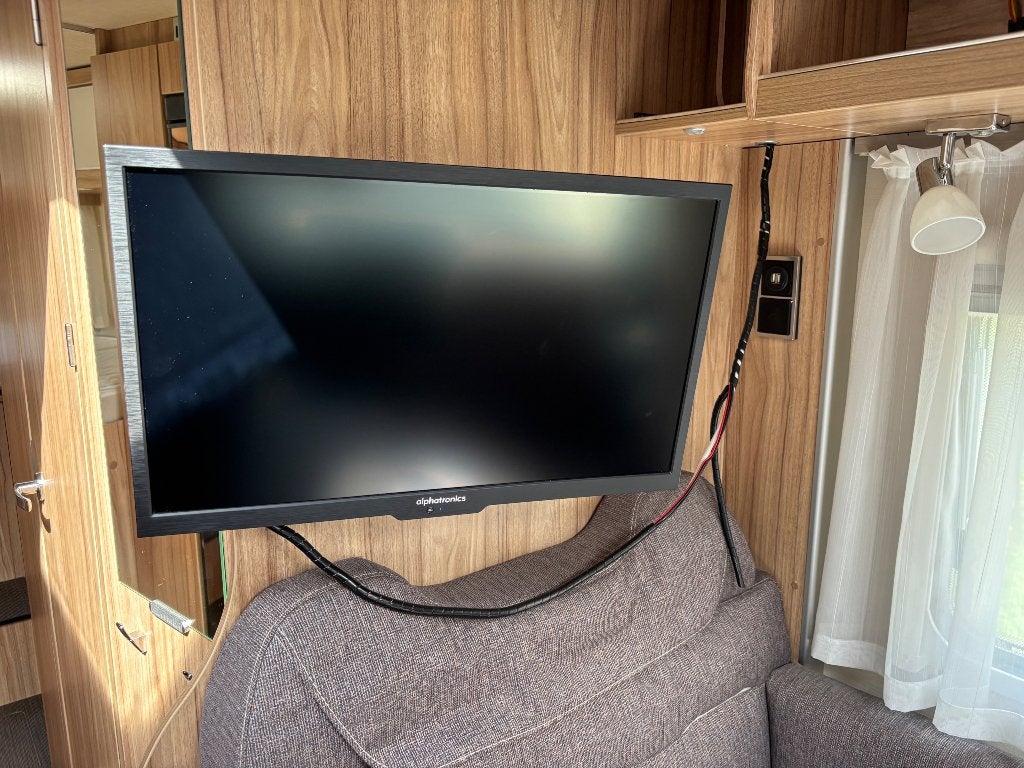 Alphatronic TV 22', Caravans en Kamperen, Kampeeraccessoires, Ophalen, Gebruikt