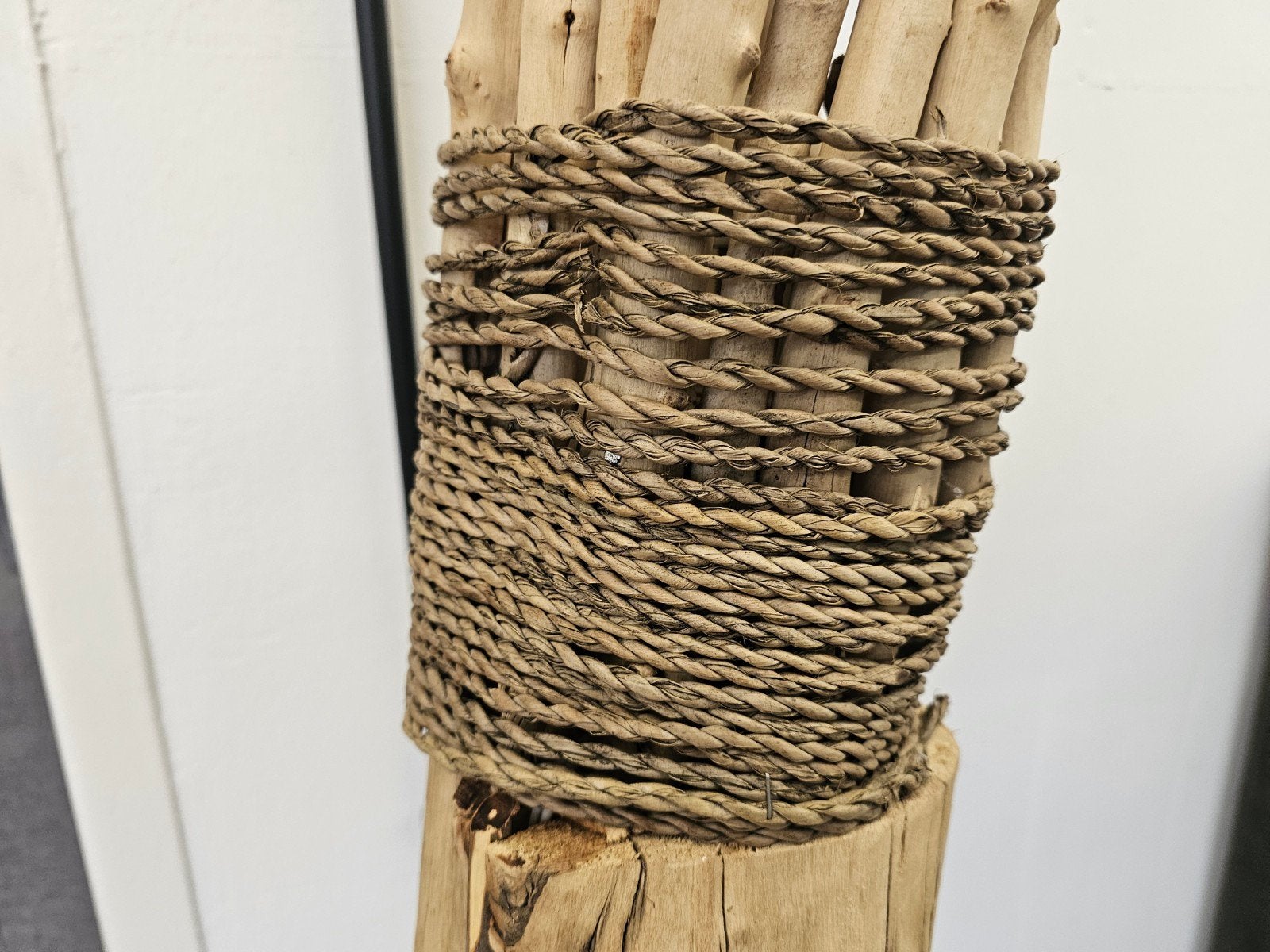 hand gemaakte sta lamp eucalyptus hout, Ophalen