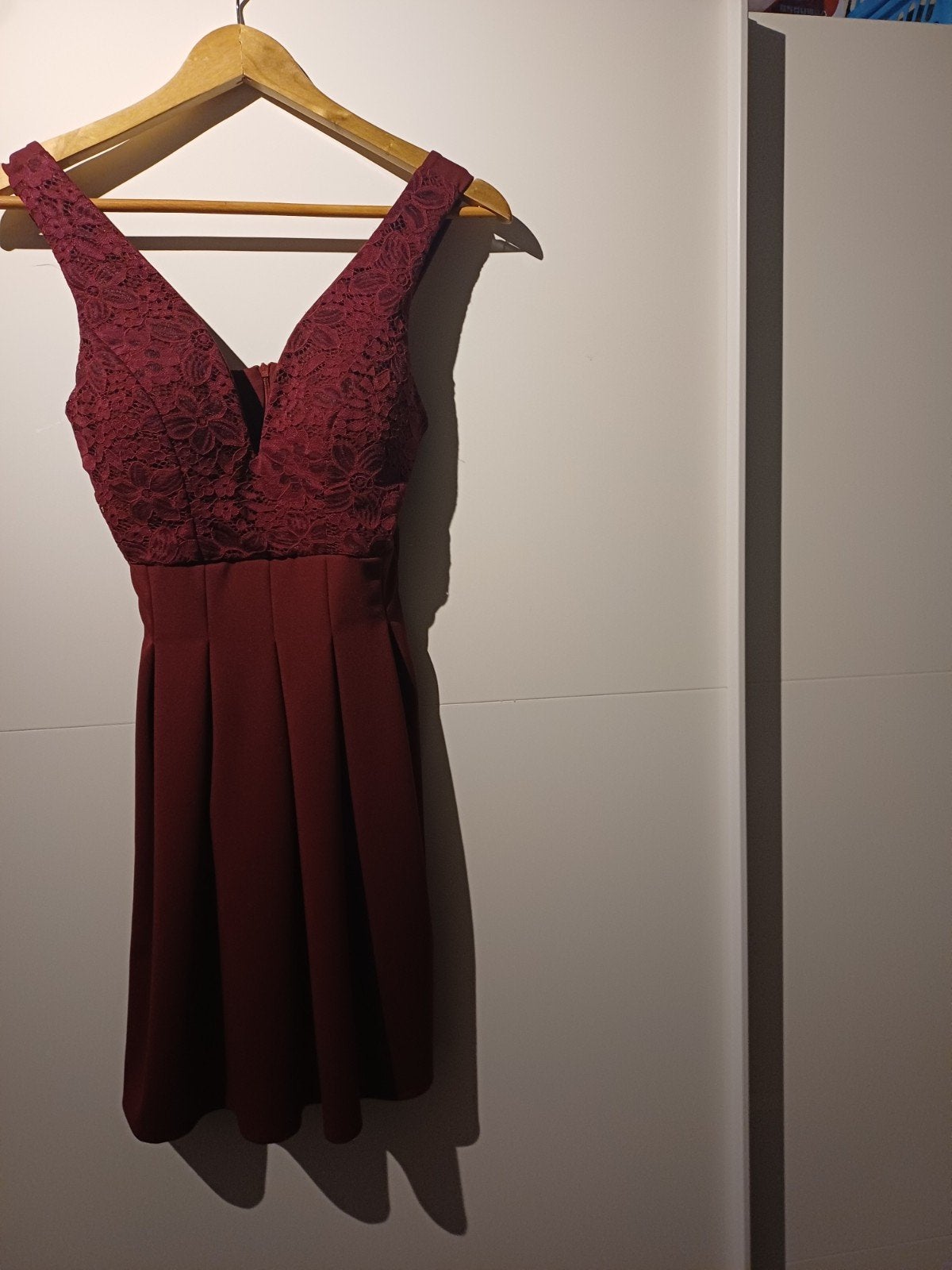 Mooie rode zomerjurk, maat S (valt klein), Kleding | Dames, Jurken, Ophalen of Verzenden