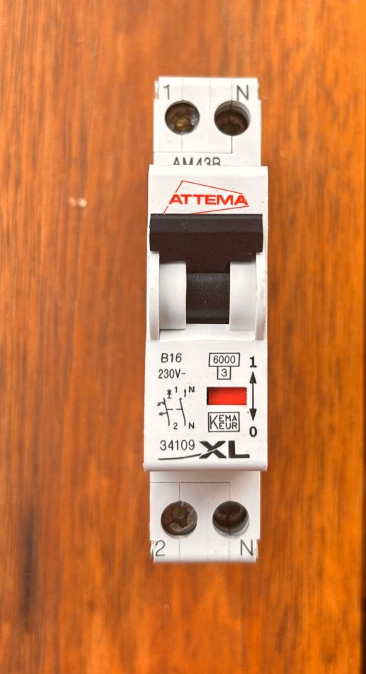 Attema installatieautomaat B16 230V- XL, Ophalen of Verzenden, Zo goed als nieuw, Attema, Installatieautomaat