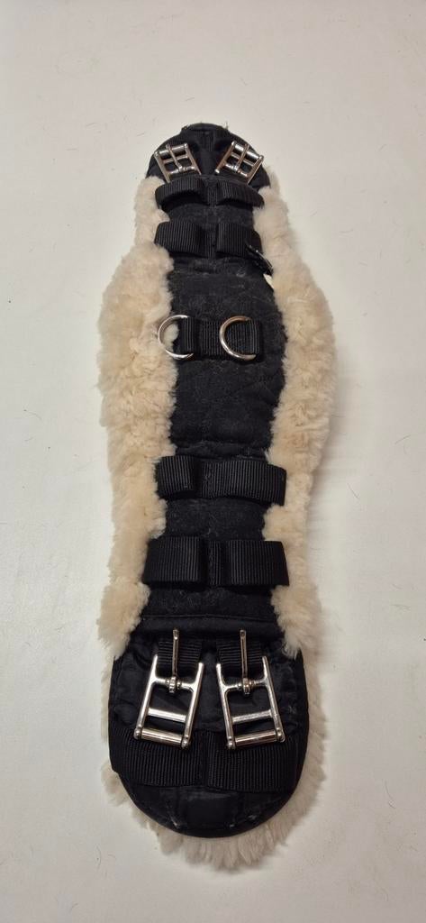 Singel met bont 60 cm, Dieren en Toebehoren, Paarden en Pony's | Hoofdstellen en Tuigage, Ophalen of Verzenden, Gebruikt, Dressuur