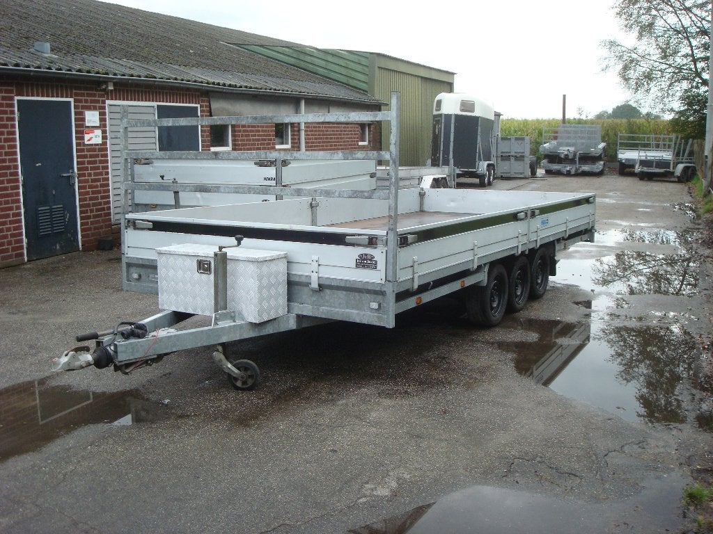 Hulco plateauwagen tridem, Ophalen, Gebruikt