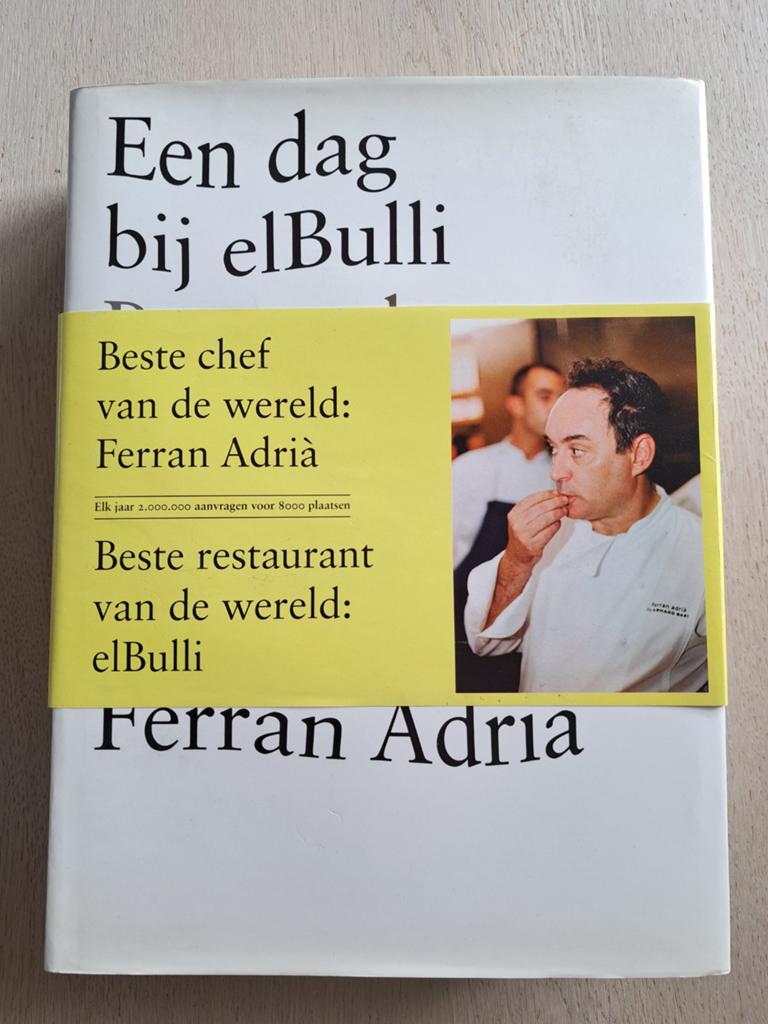 Een Dag Bij Elbulli - Ferran Adrià, Boeken, Kookboeken, Ophalen of Verzenden, Zo goed als nieuw