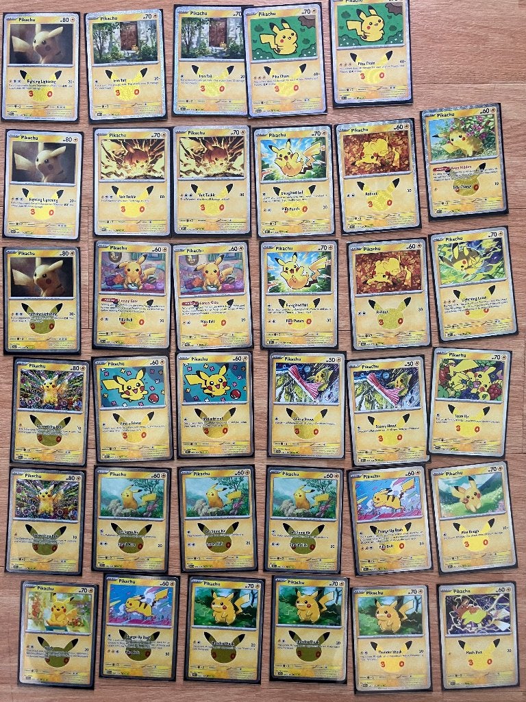 Foto 3 van pokemon 30th anniversary Speciale kaarten
