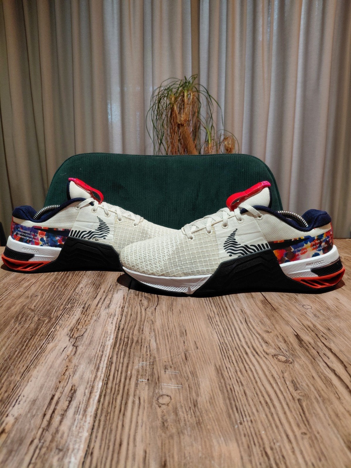 Nike Metcon 8 Premium 'Paint Smudge' Size 40,5, Wit, Nike, Ophalen of Verzenden, Sneakers of Gympen