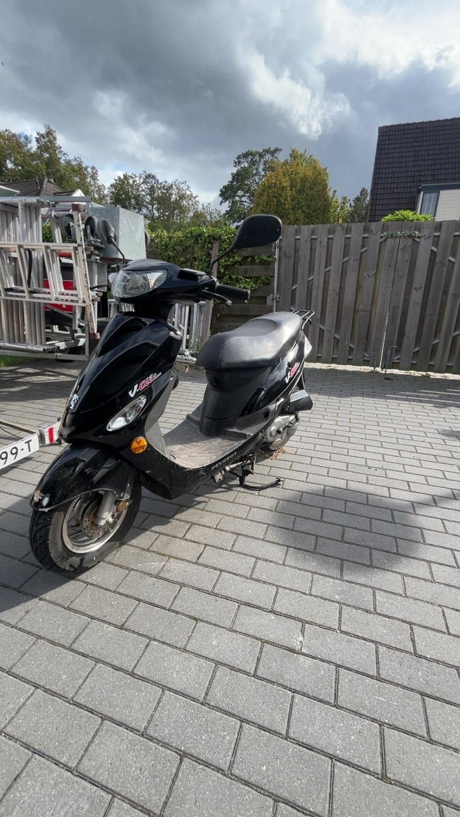 Peugeot V-Clic | MOET WEG, Ophalen, Gebruikt, Overige modellen, Maximaal 45 km/u