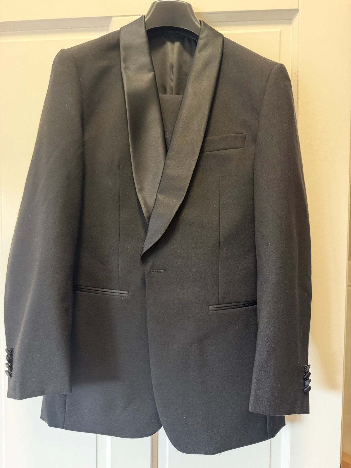 Zwarte heren smoking van Tailor & Son - Maat 46, Kleding | Heren, Ophalen of Verzenden, Zo goed als nieuw, Maat 46 (S) of kleiner