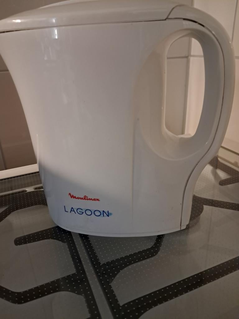 Moulinex Lagoon waterkoker wit 1,5 liter, 1 tot 2 liter, Ophalen, Gebruikt