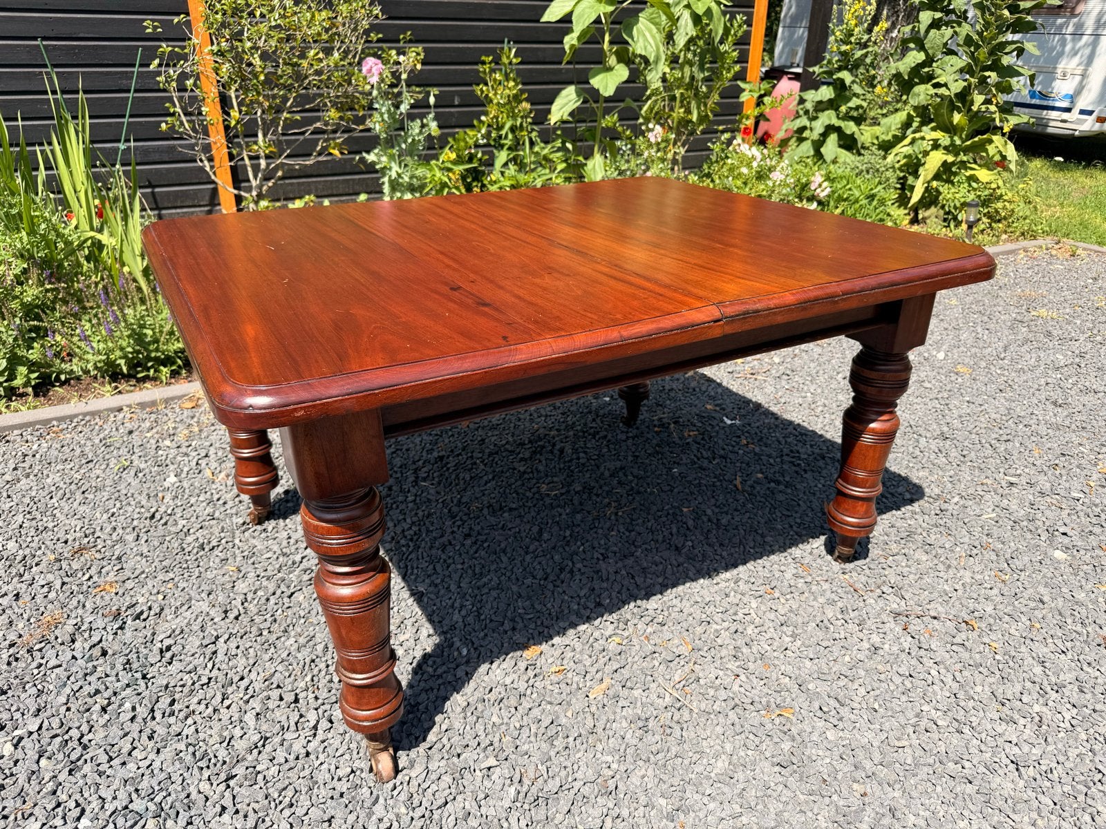 Antieke uitschuifbare eettafel met zwengel van Joseph Fitter, Antiek en Kunst, Antiek | Meubels | Tafels, Ophalen